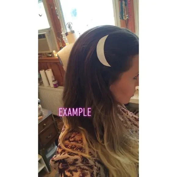 Artisan Handmade Leather Crescent Moon Celestial hair comb- Beige cobblestone - Picture 7 of 7